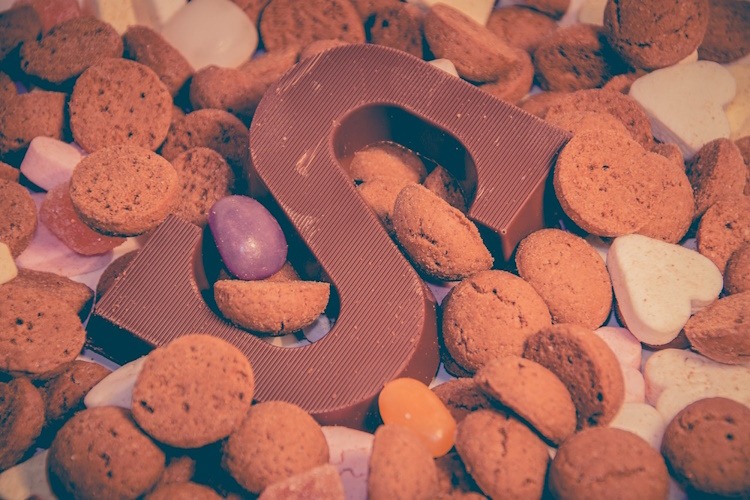 Sfeerbeeld met Sinterklaas snoepgoed, voor leuke, budgetvriendelijke Sinterklaascadeaus onder de €15